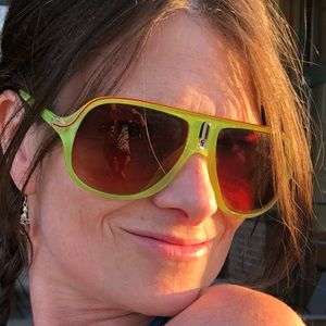 Meet your Posher, Angie